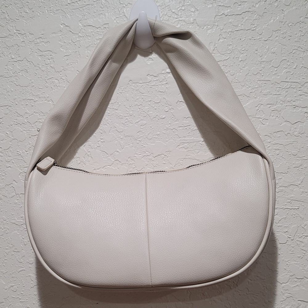 Campsite Ivory Twist Pebbles Vegan Leather Shoulder Purse